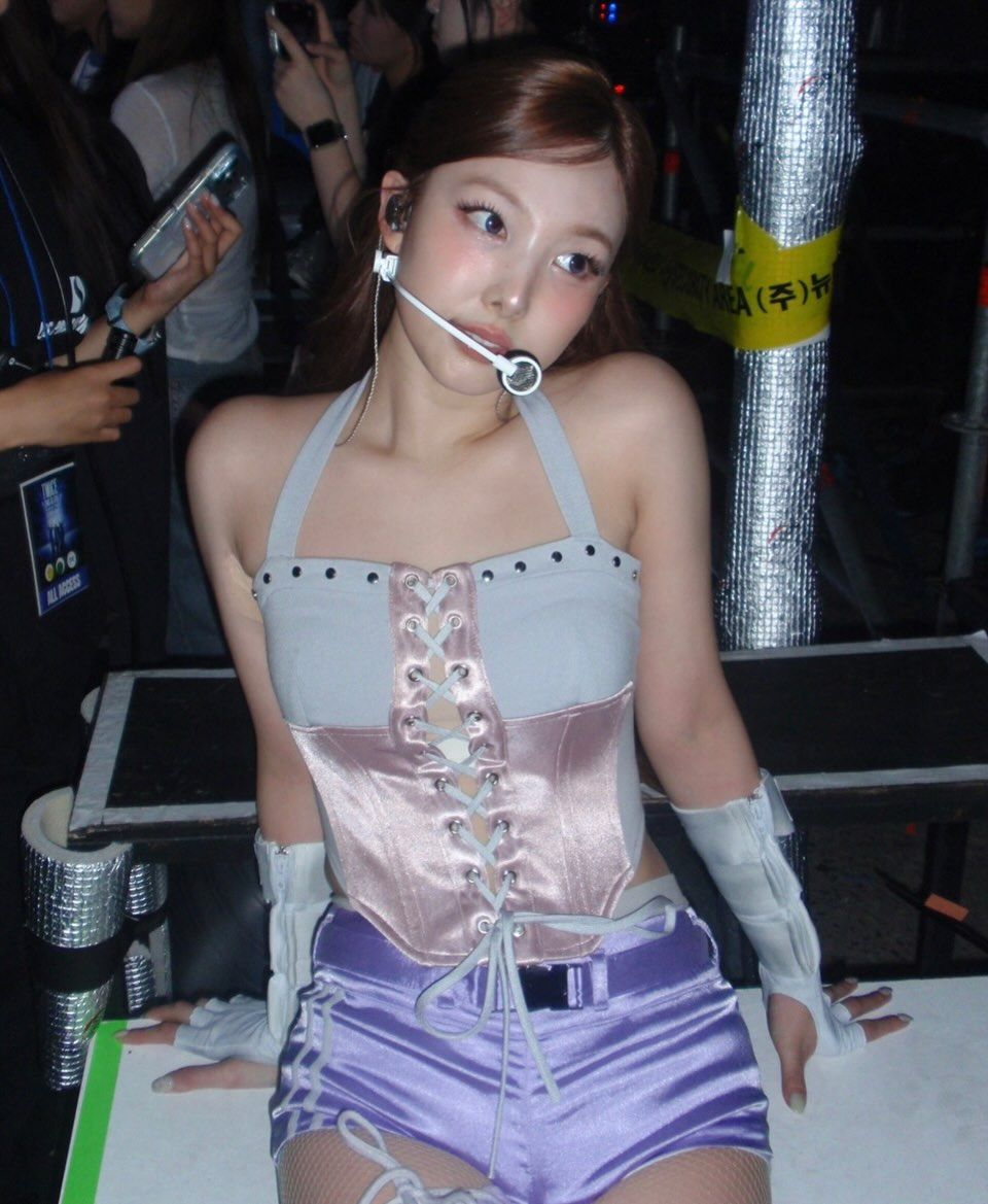 nayeonyny_3941743264474488799.jpg