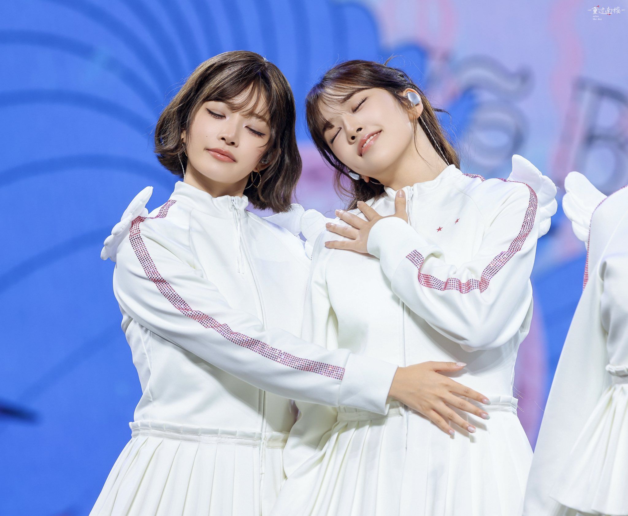 260524 안유진 투 (48).jpg