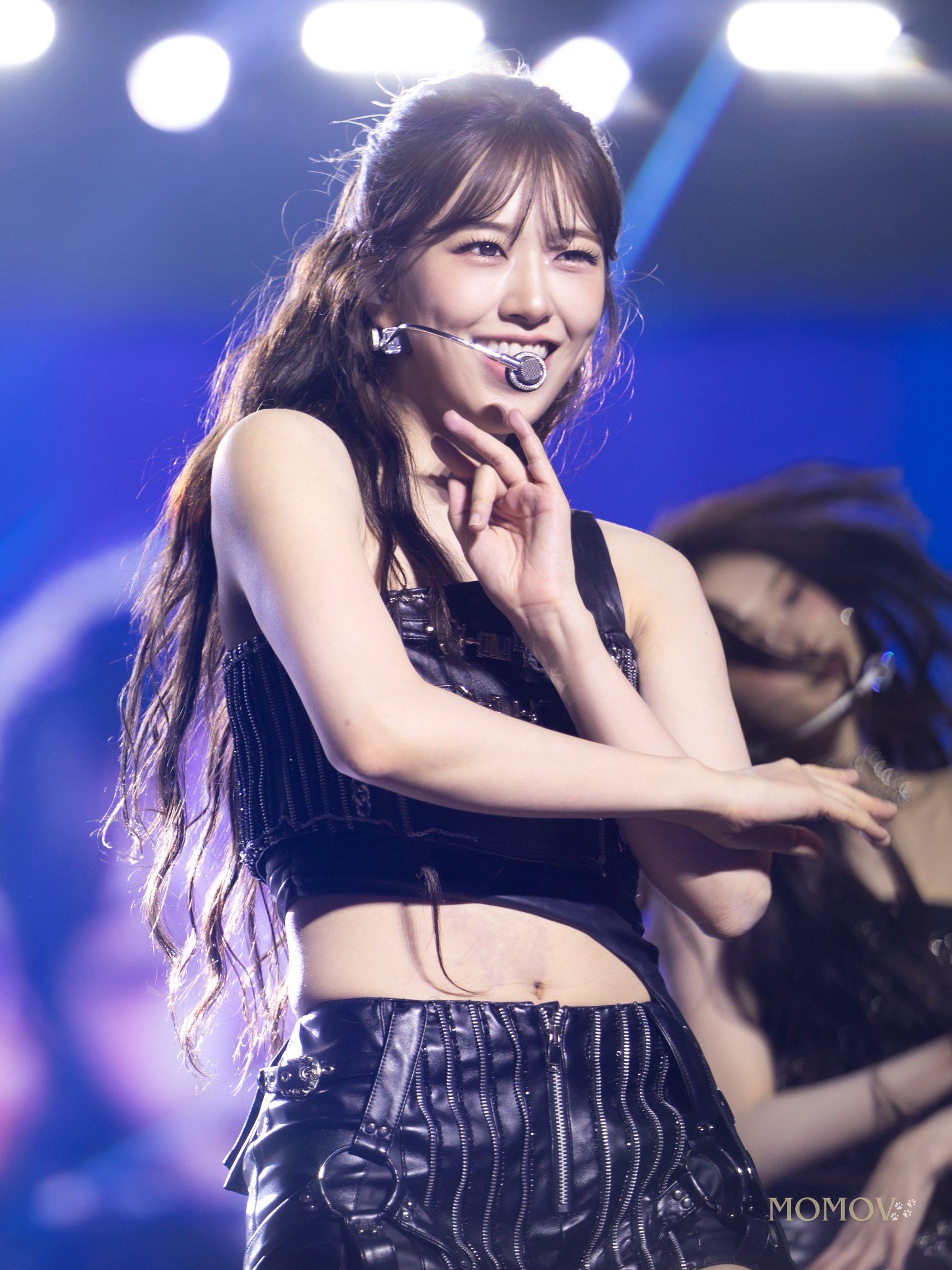 260524 안유진 투 (24).jpg