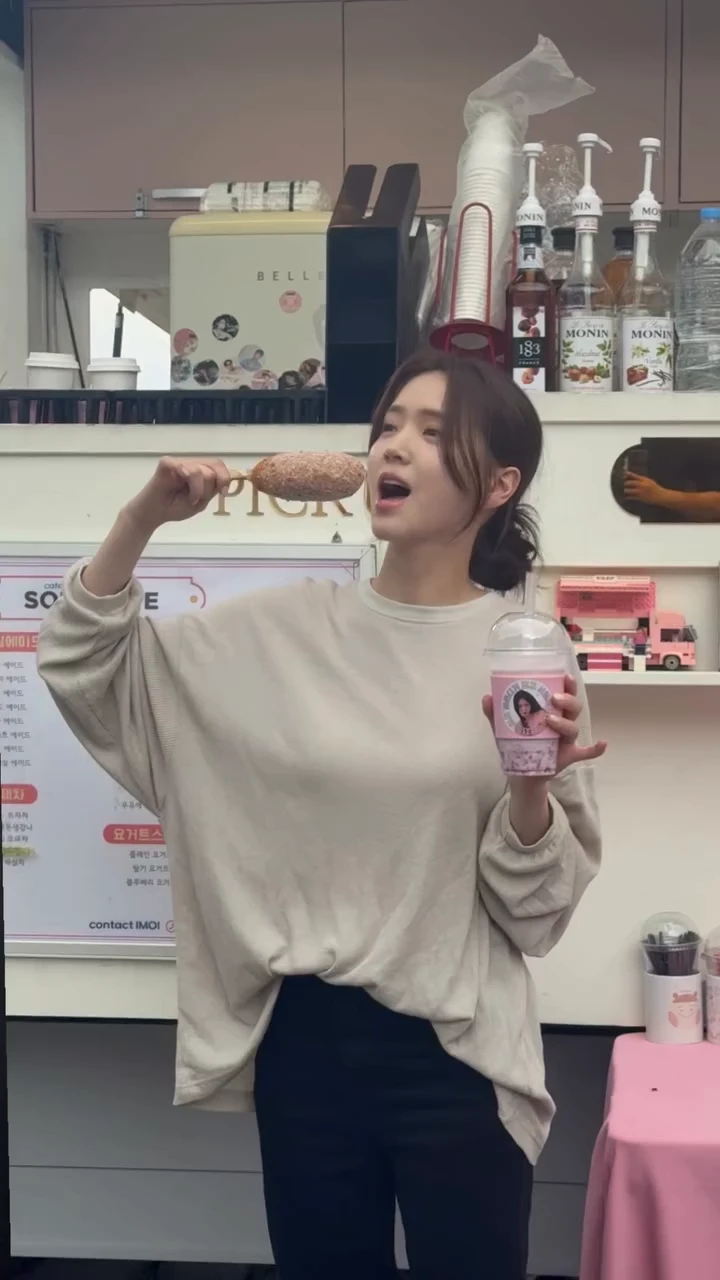 김지은짤 (3).webp