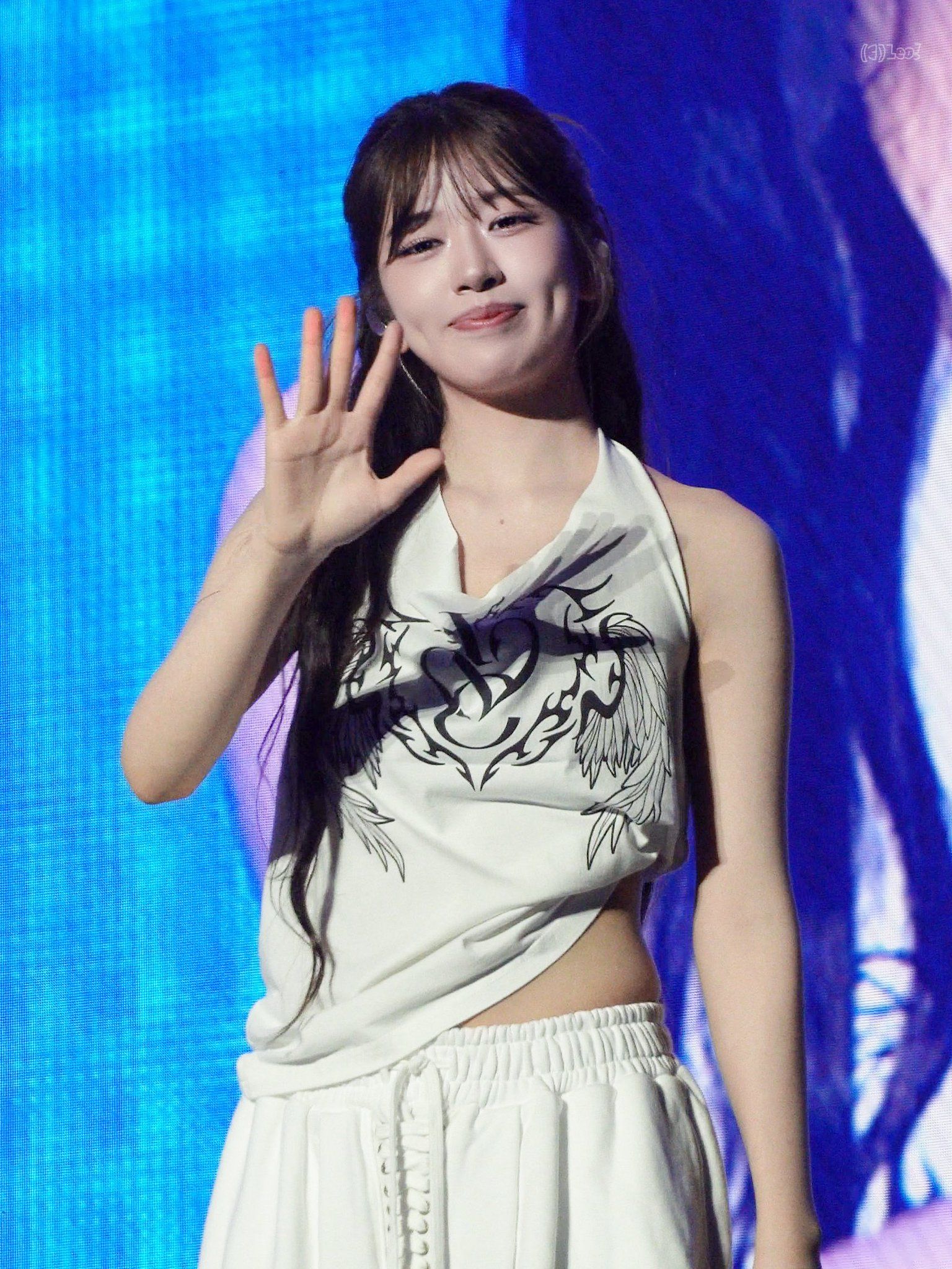 260524 안유진 투 (7).jpg