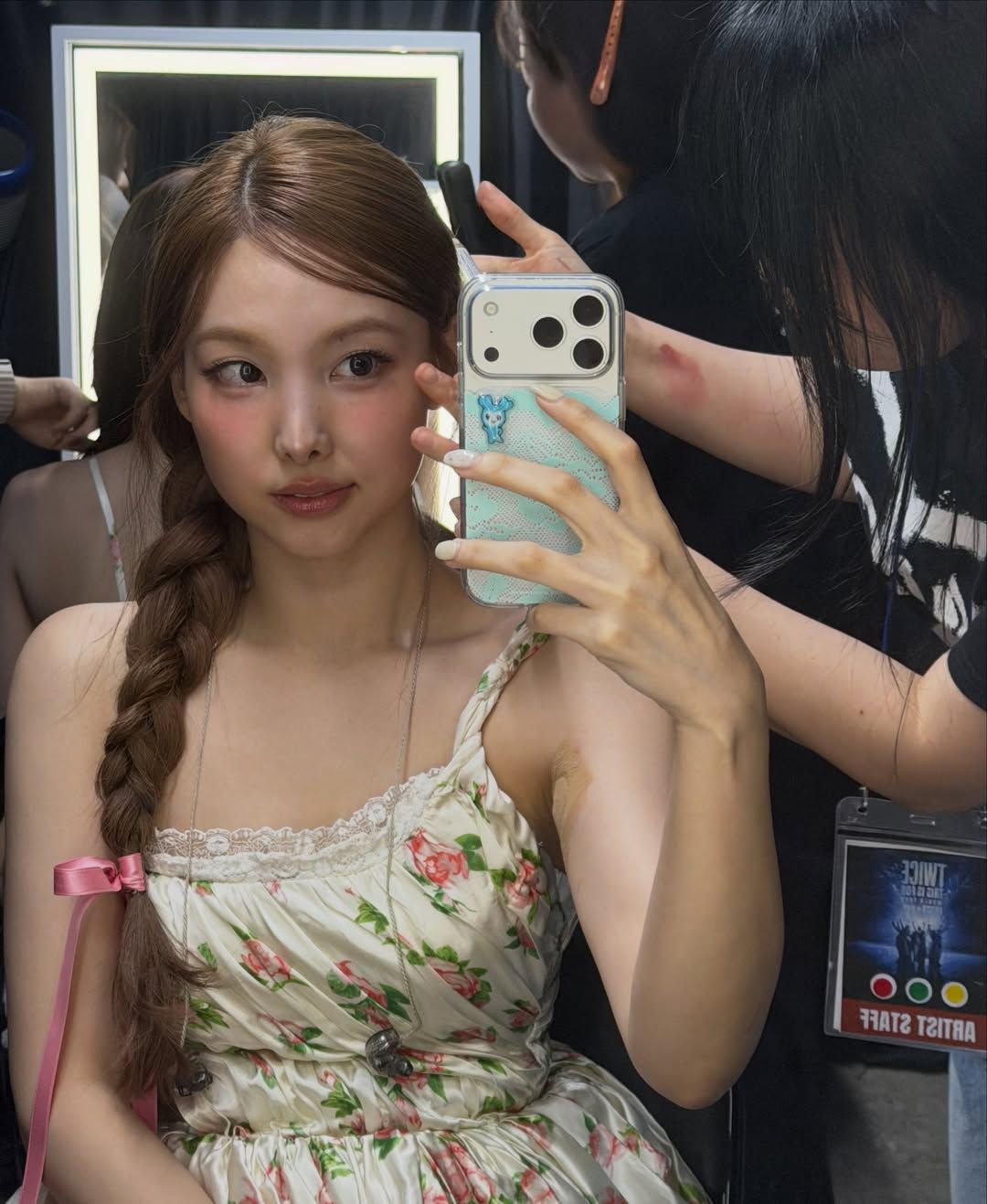 nayeonyny_3941743255907323536.jpg