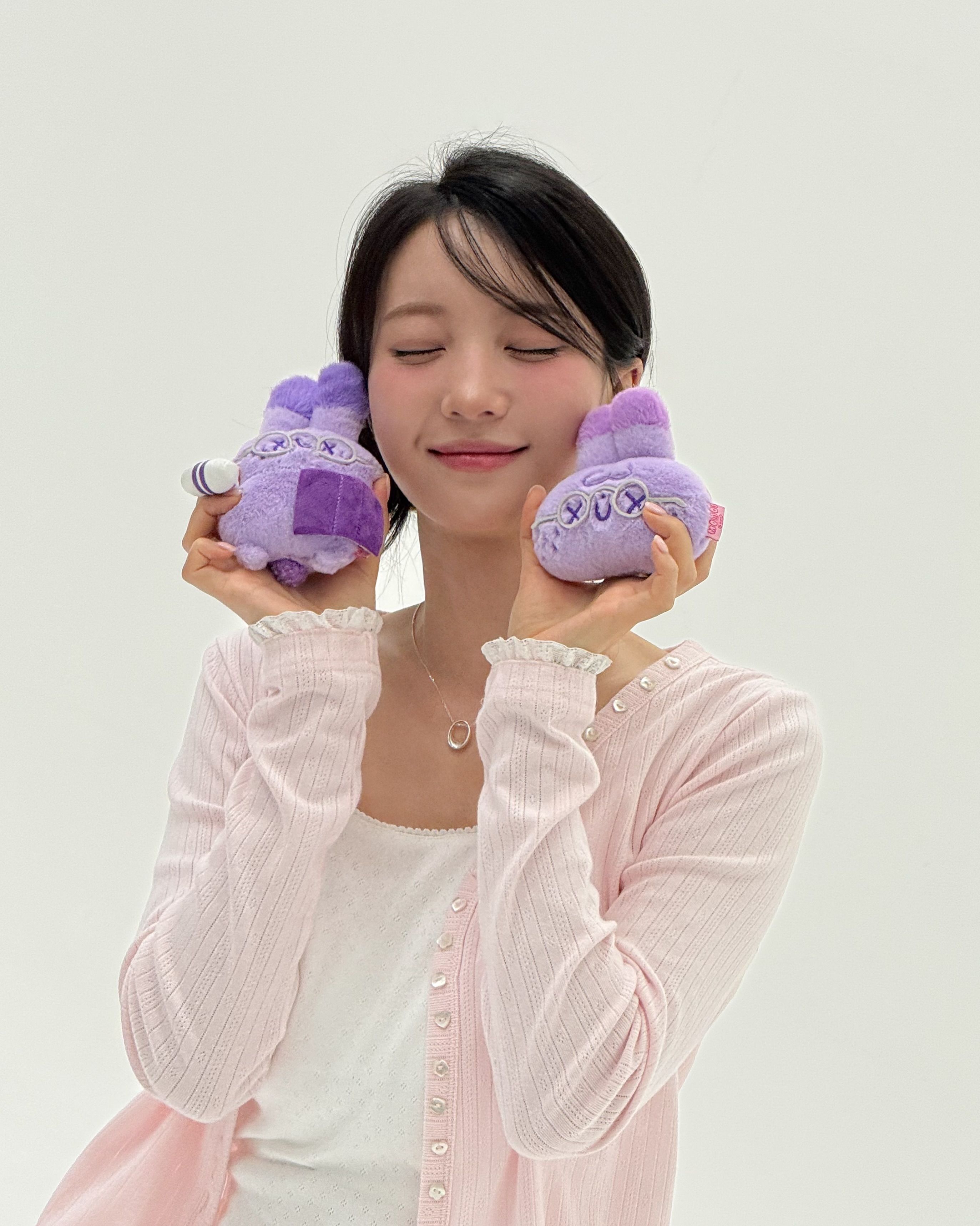 wm_ohmygirl__2026-07-15T090001.000Z_15.jpg