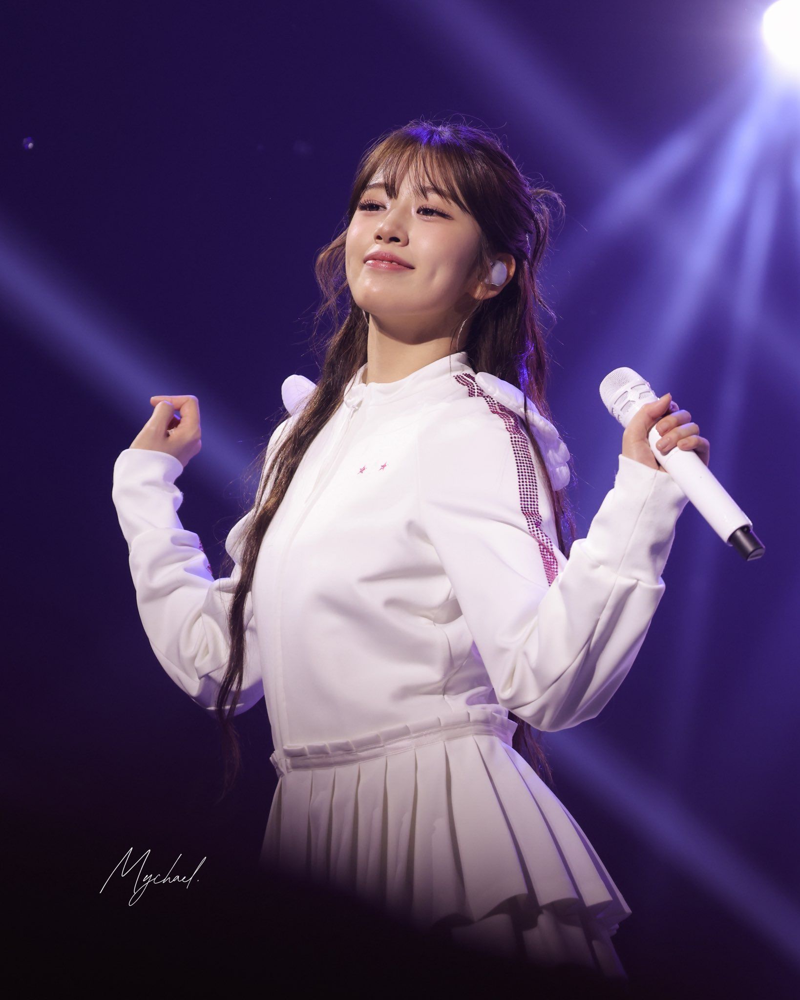 260524 안유진 투 (31).jpg