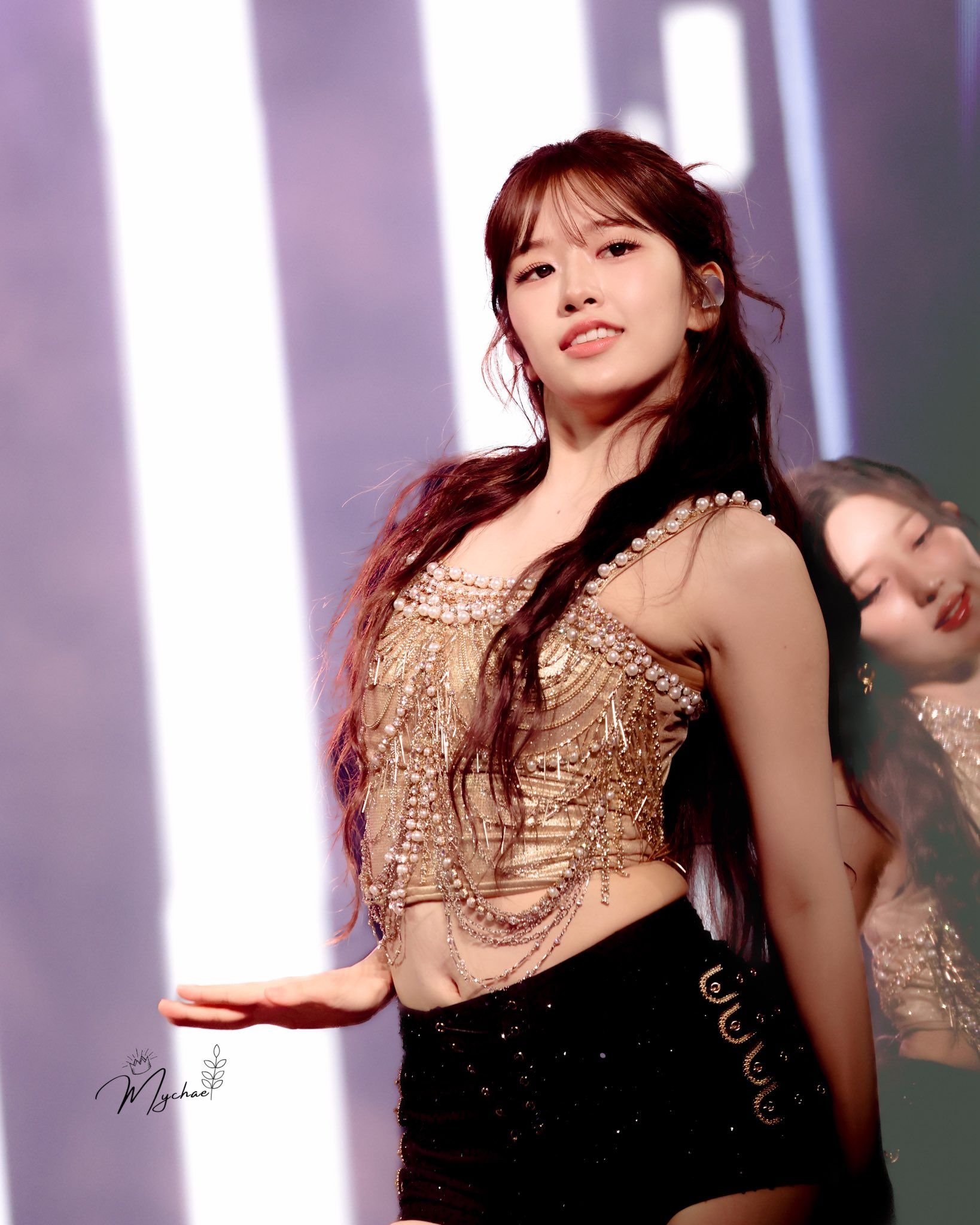 260524 안유진 투 (37).jpg