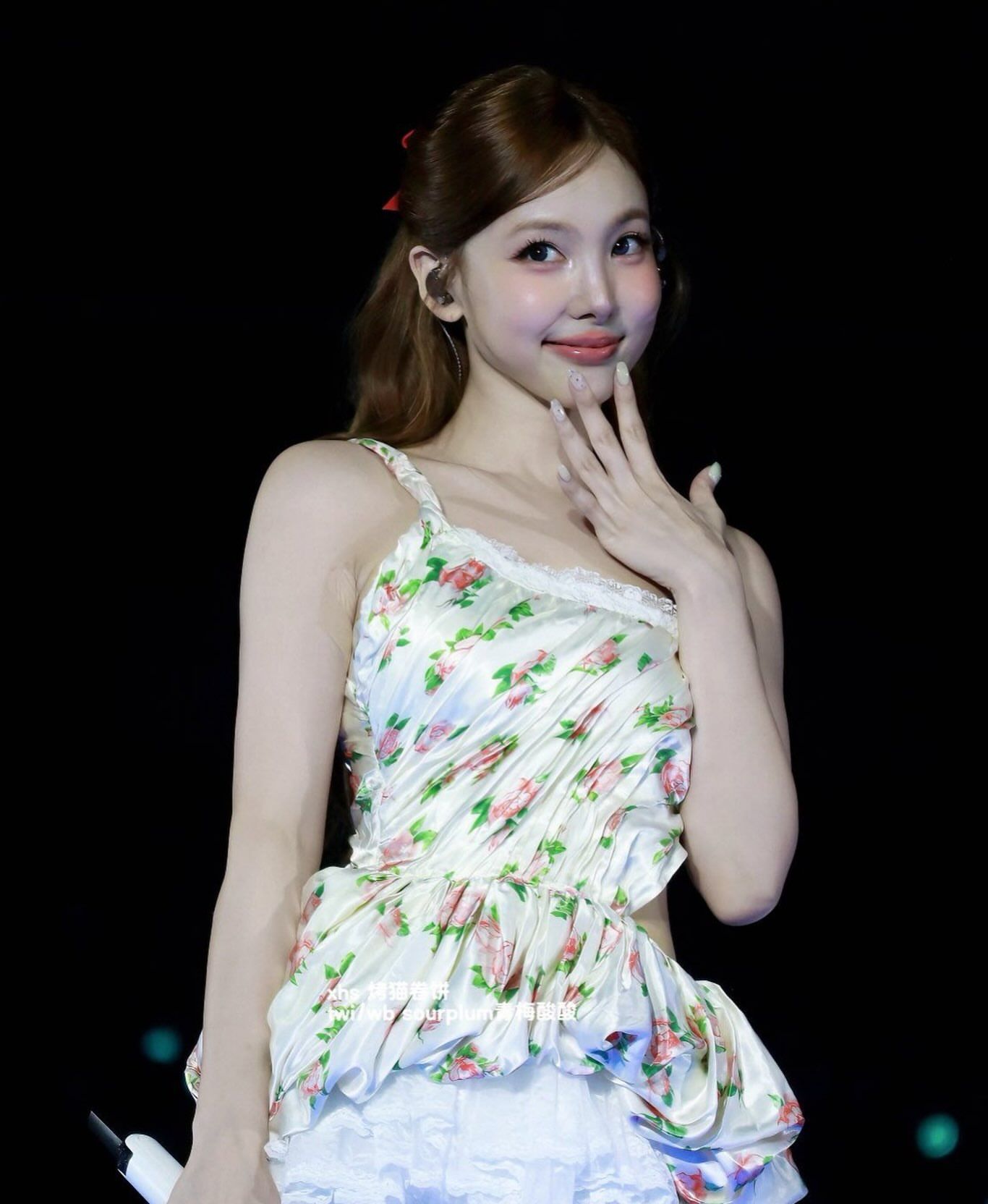 nayeonyny_3941743270622643521.jpg