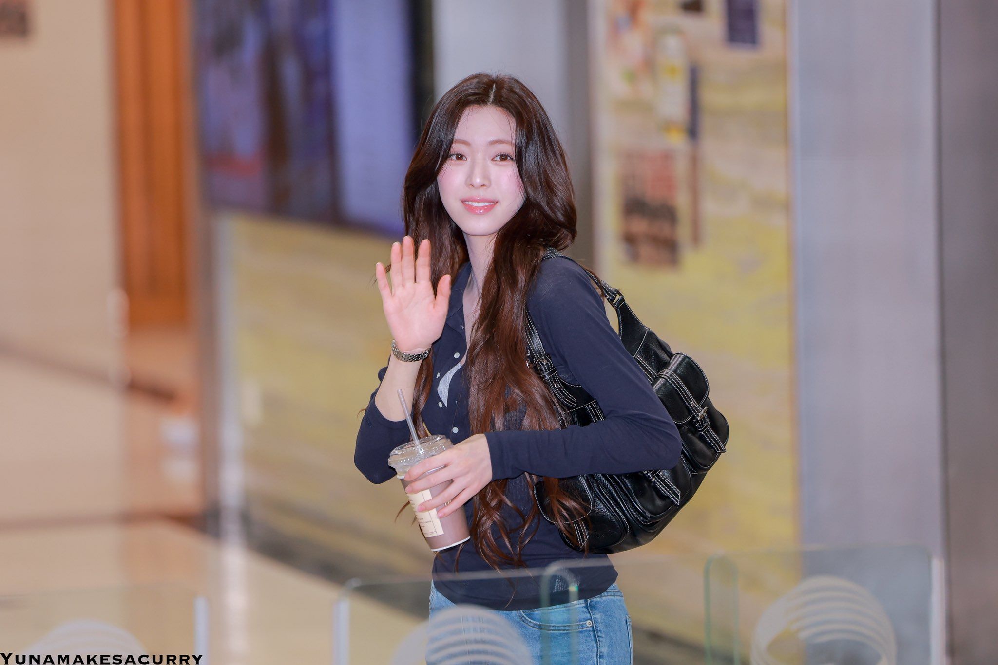 260525 유나 라 (24).jpg