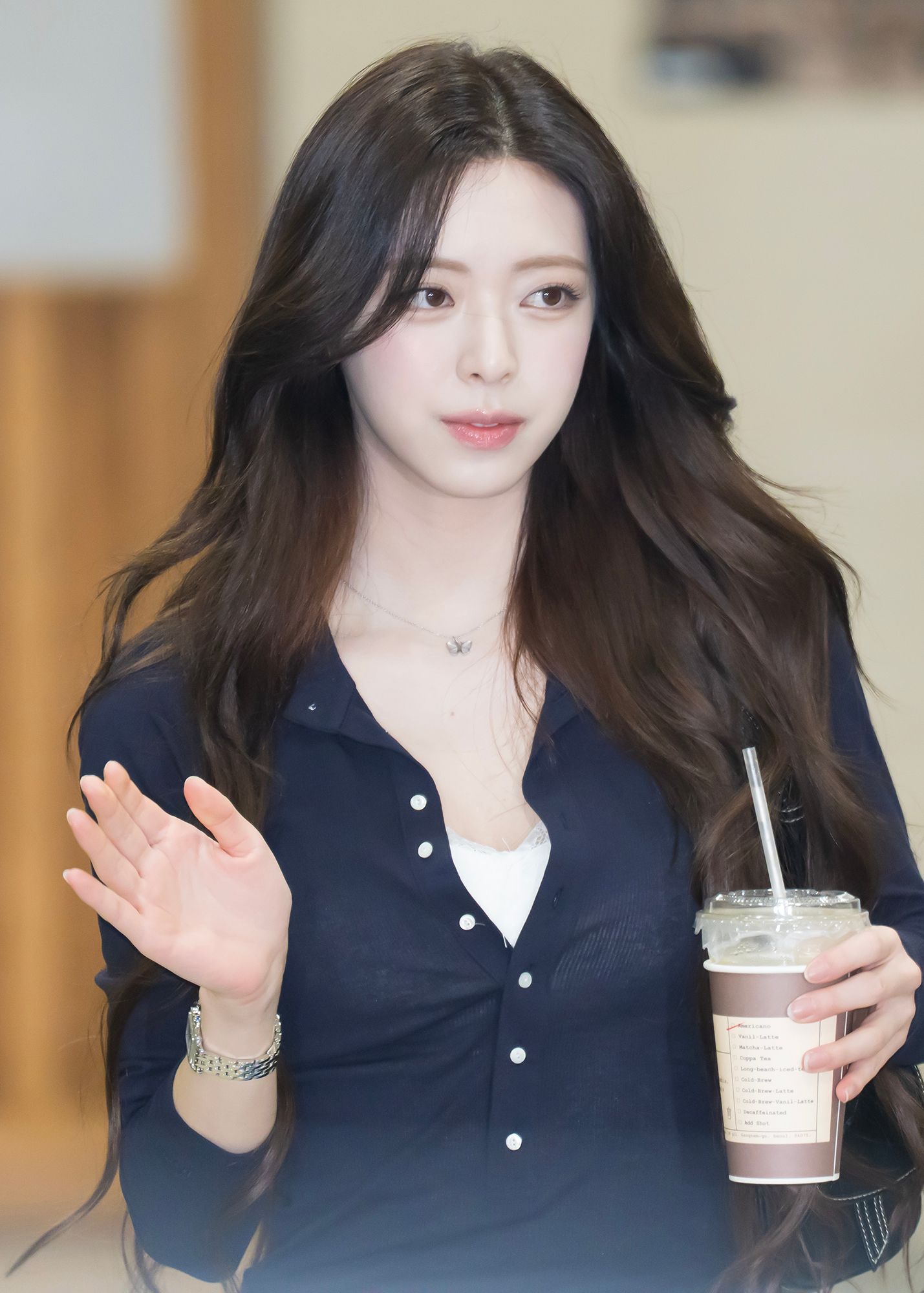 260525 유나 출 (5).jpg