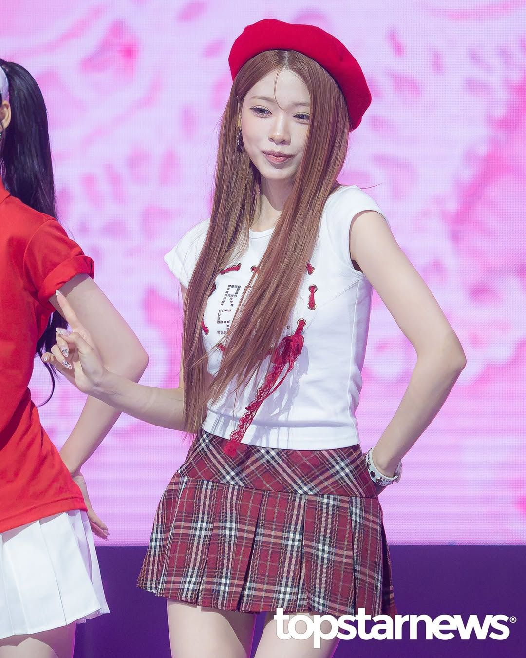 topstarnews_Da0EqXKgSkI_0.jpg