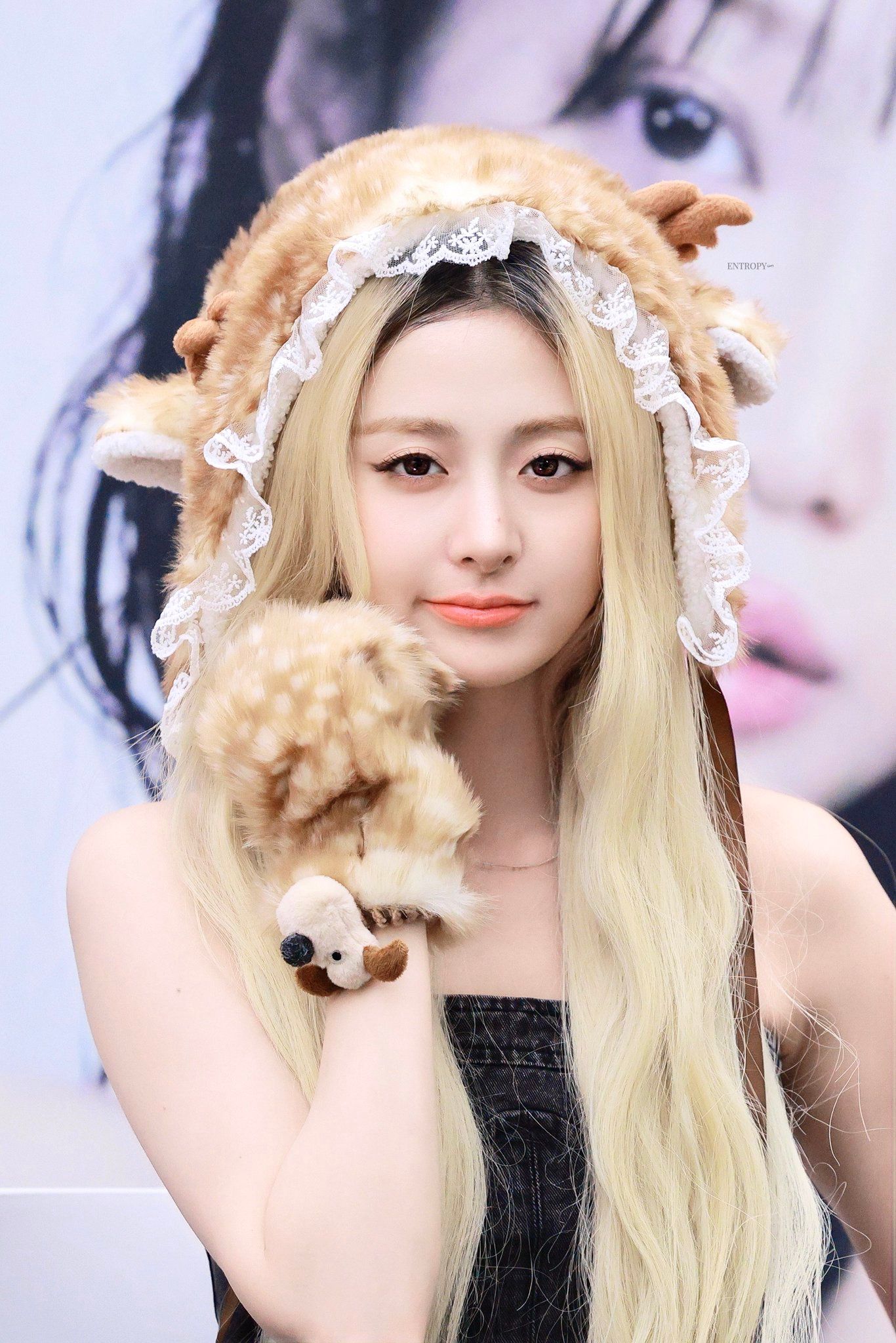 260525 윤진 팬 (11).jpg