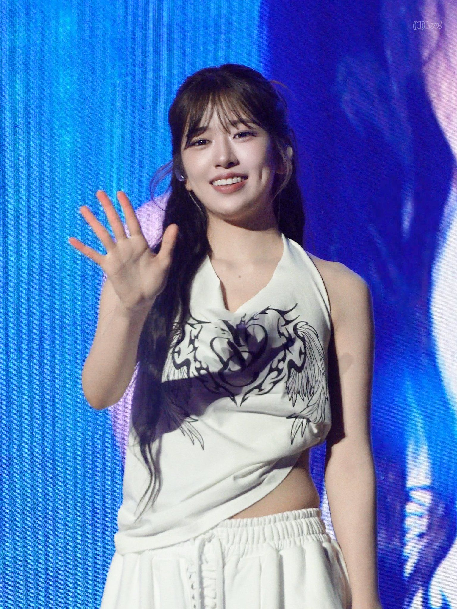 260524 안유진 투 (6).jpg