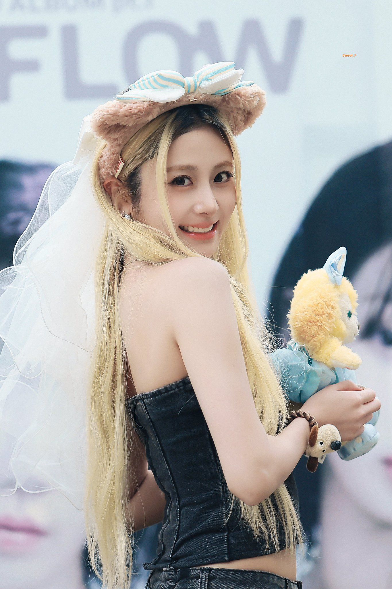 260525 윤진 팬 (6).jpg