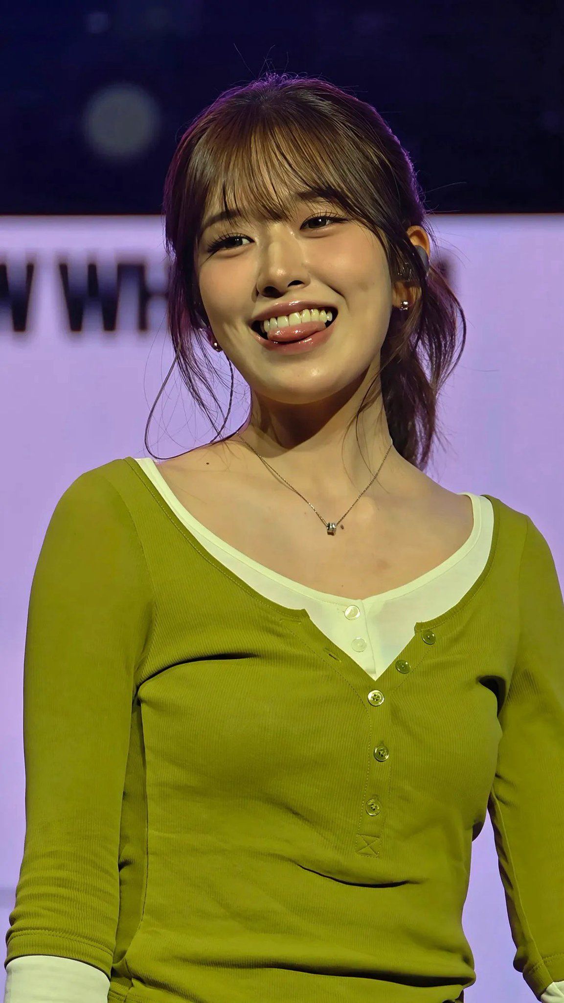 260524 안유진 투 (2).jpg
