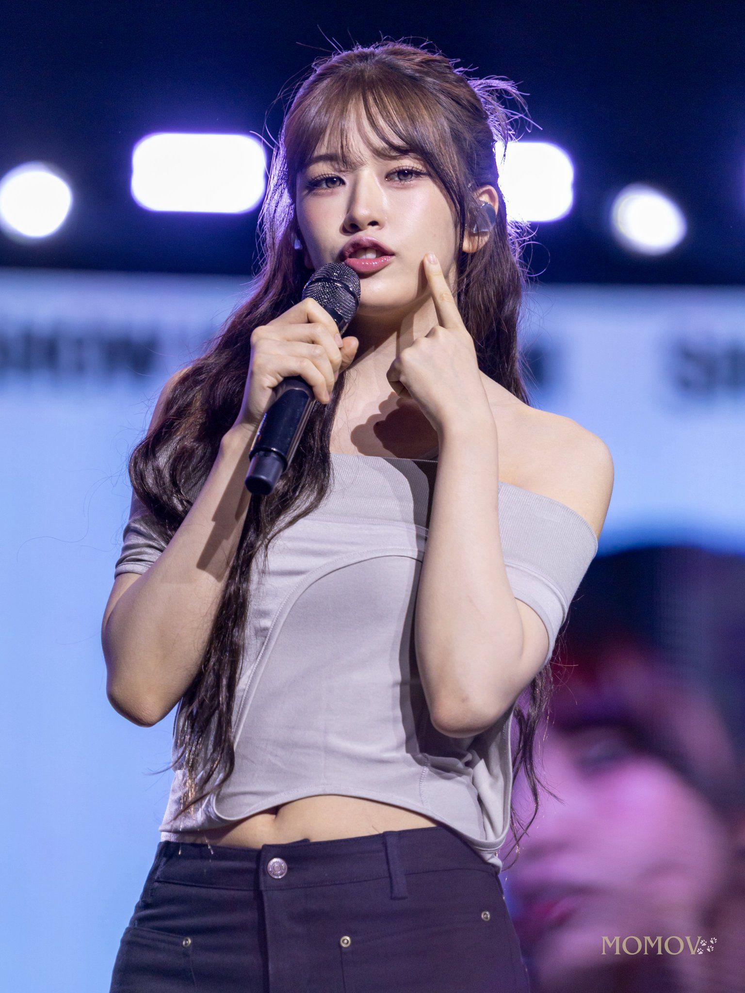 260524 안유진 투 (19).jpg