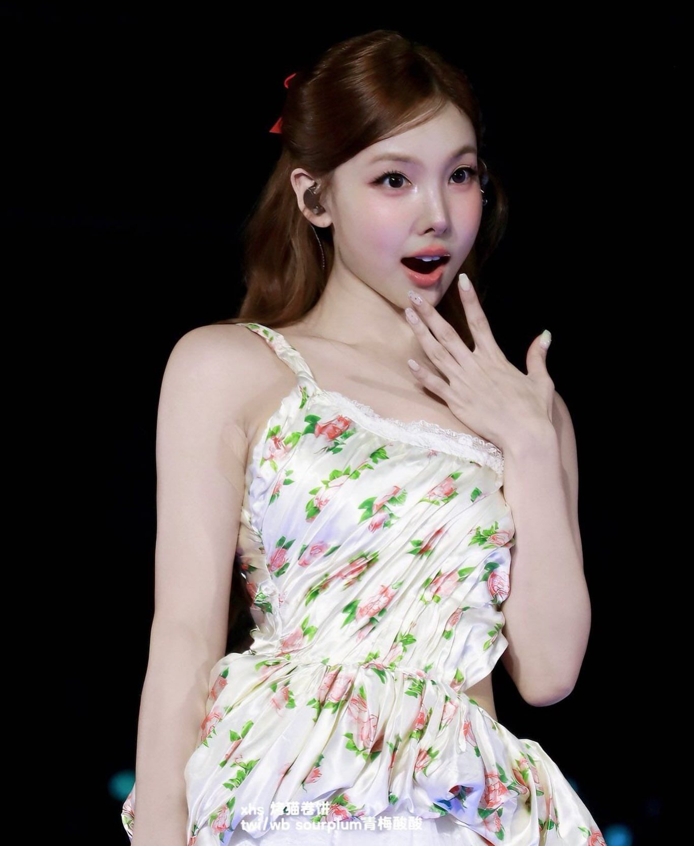 nayeonyny_3941743268584204195.jpg