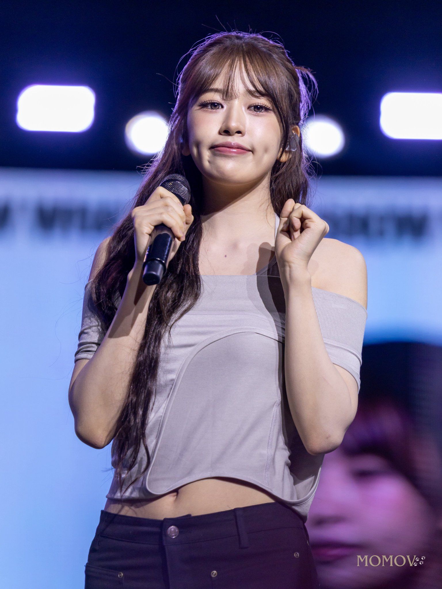 260524 안유진 투 (20).jpg