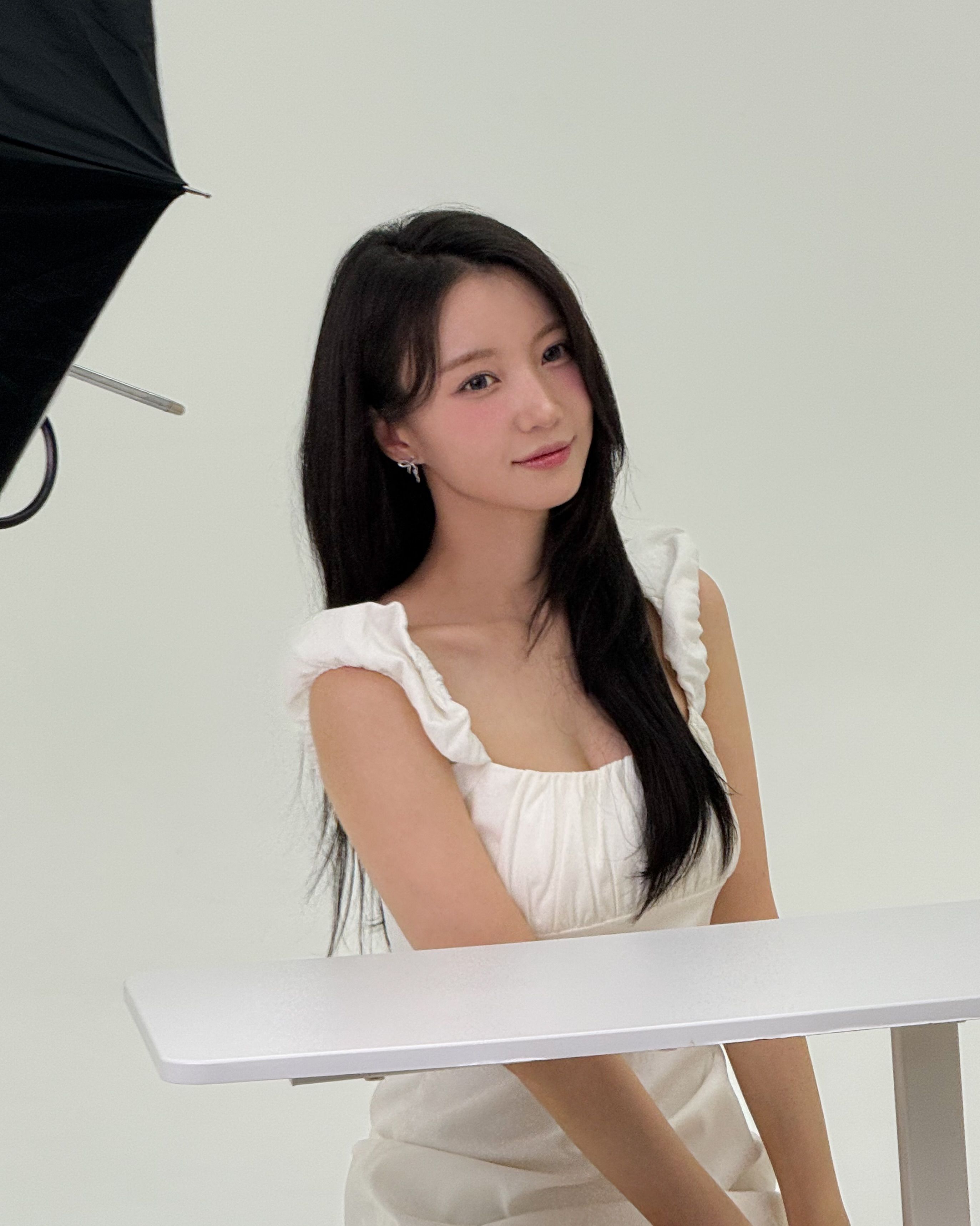 wm_ohmygirl__2026-07-15T090001.000Z_13.jpg