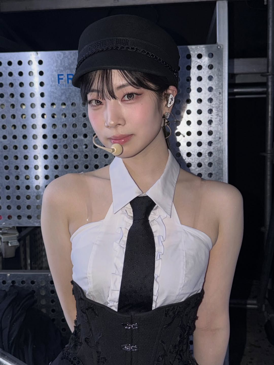 dahhyunnee_3941691240097538548.jpg