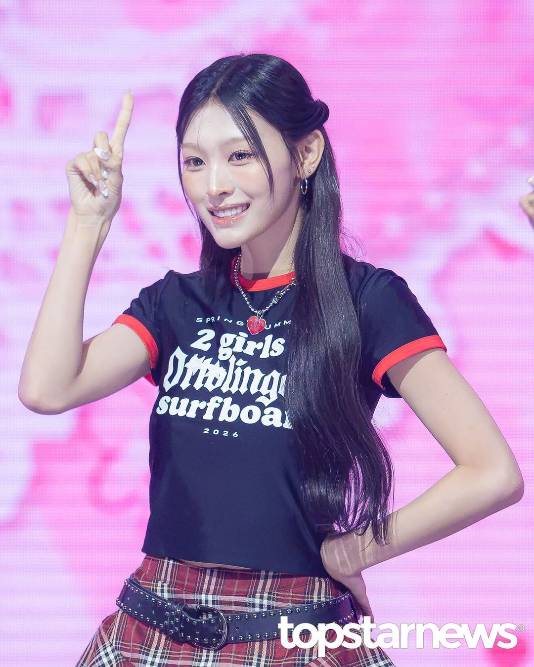 topstarnews_Da0Edu7gc7L_1.jpg