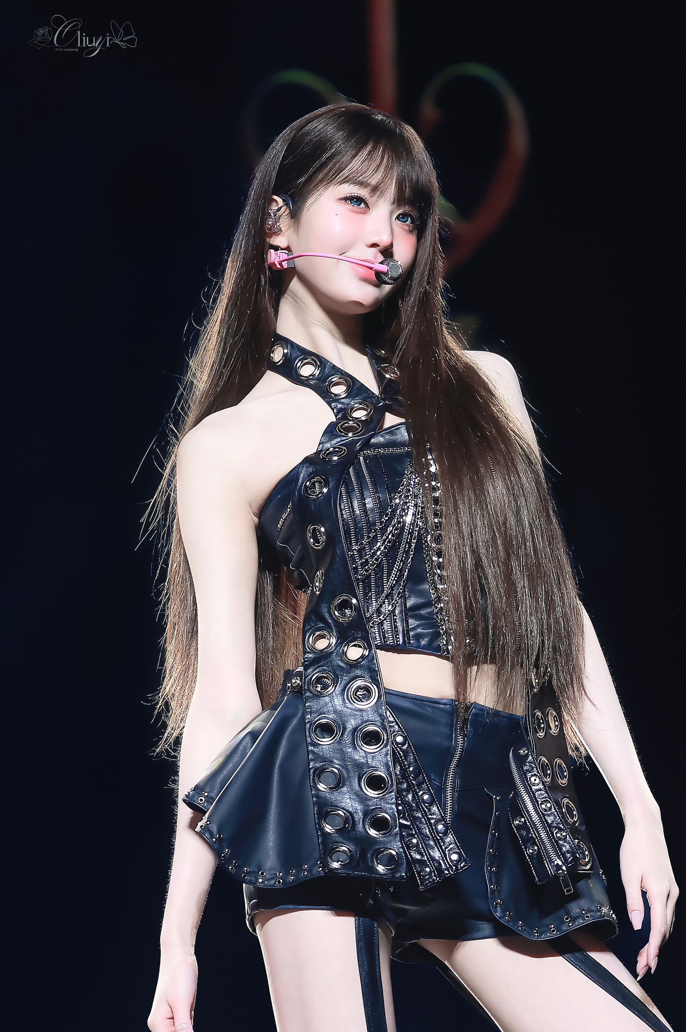 260524 장원영 투 (14).jpg