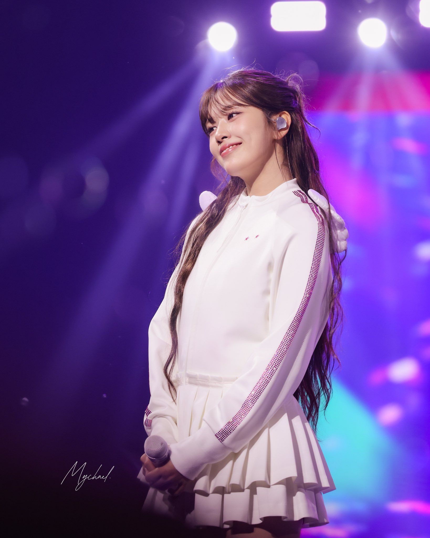 260524 안유진 투 (57).jpg