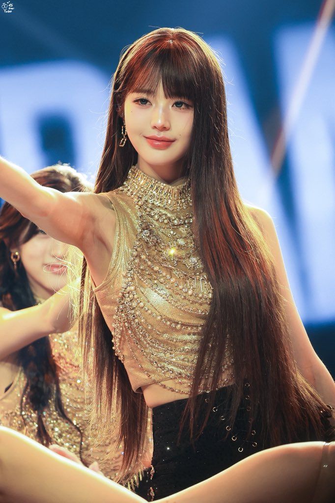 260524 장원영 투 (18).jpg