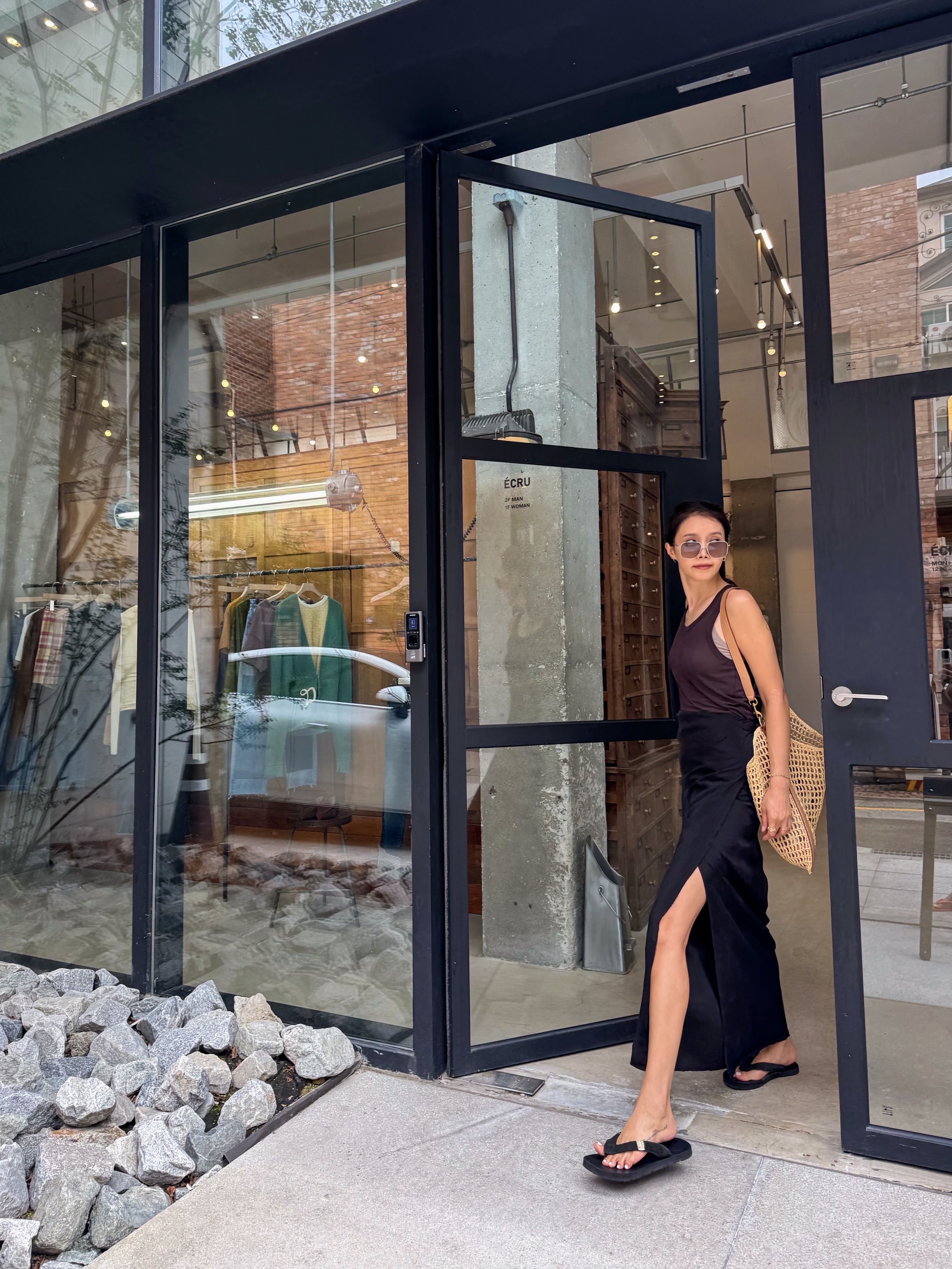 001.jpg