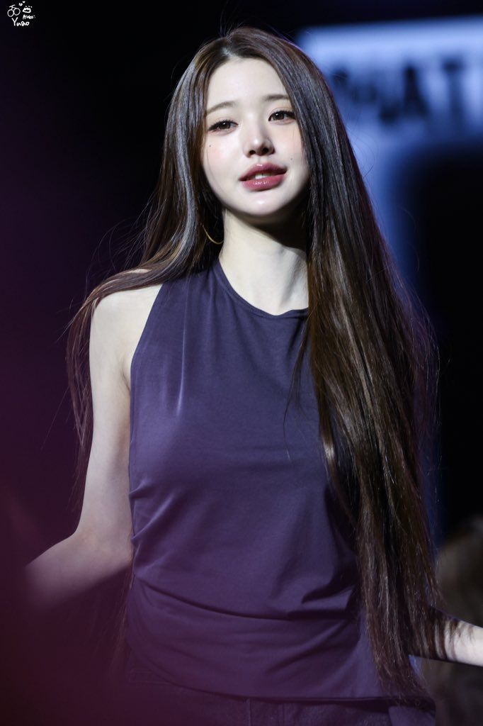 260524 장원영 투 (22).jpg