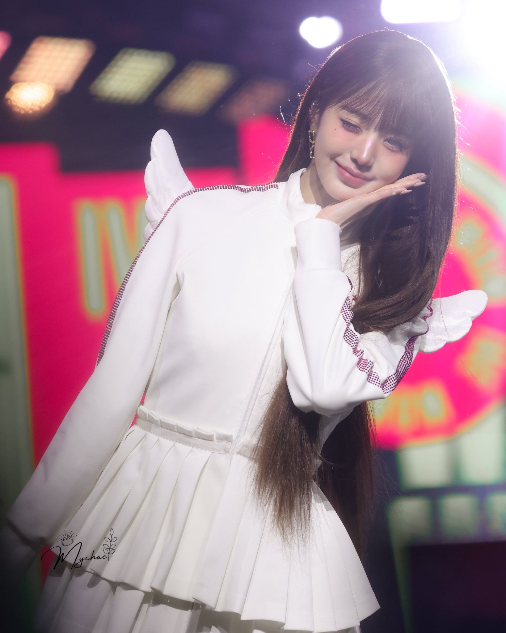 260524 장원영 투 (30).jpg