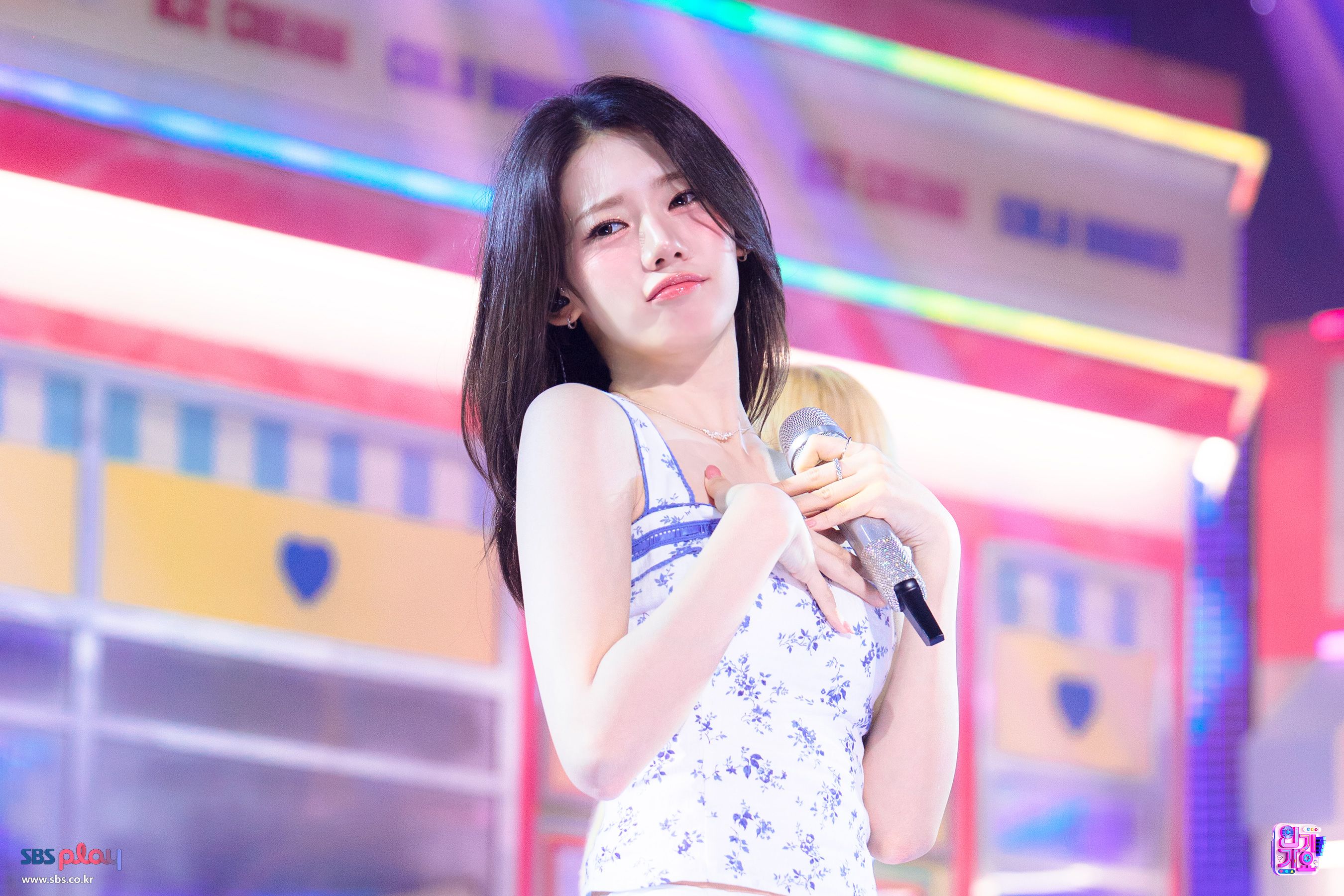 6a58837acb804a7bd7391039-p.jpg