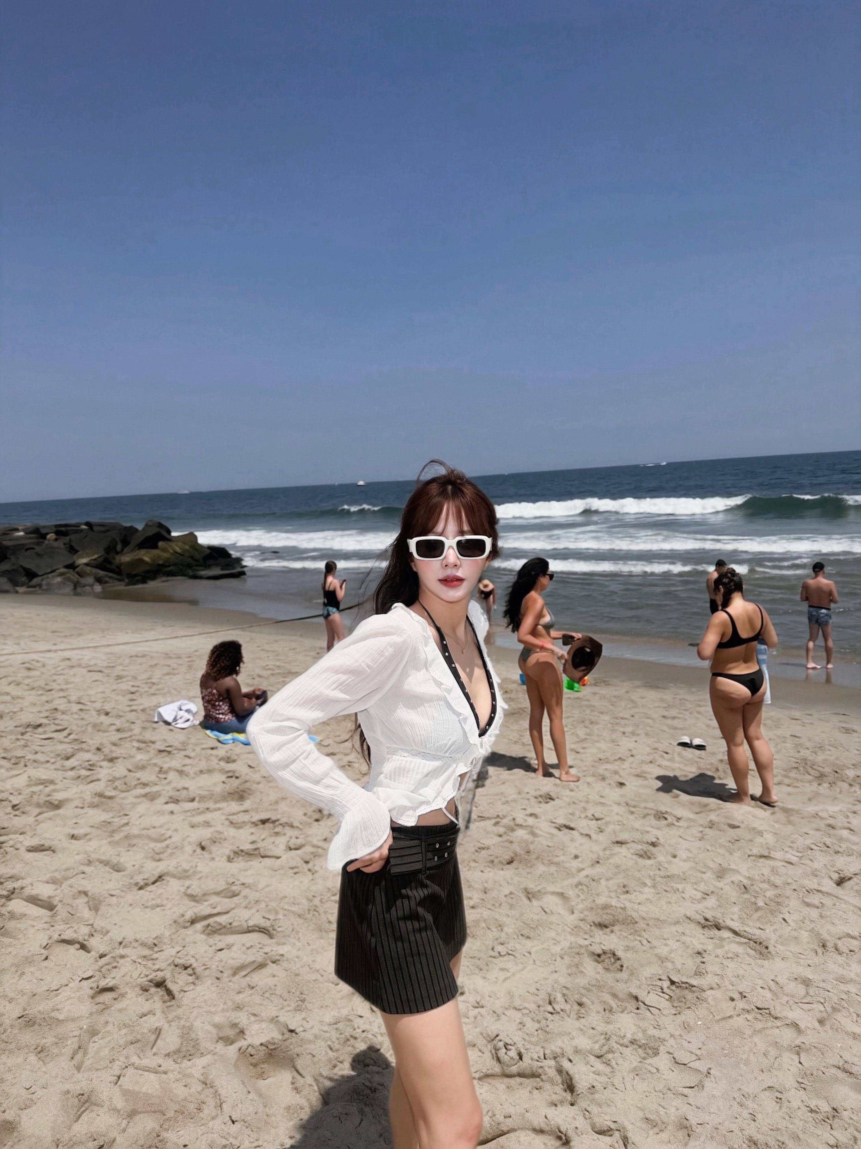 han_bling___2026-07-15T010943.000Z_4.jpg