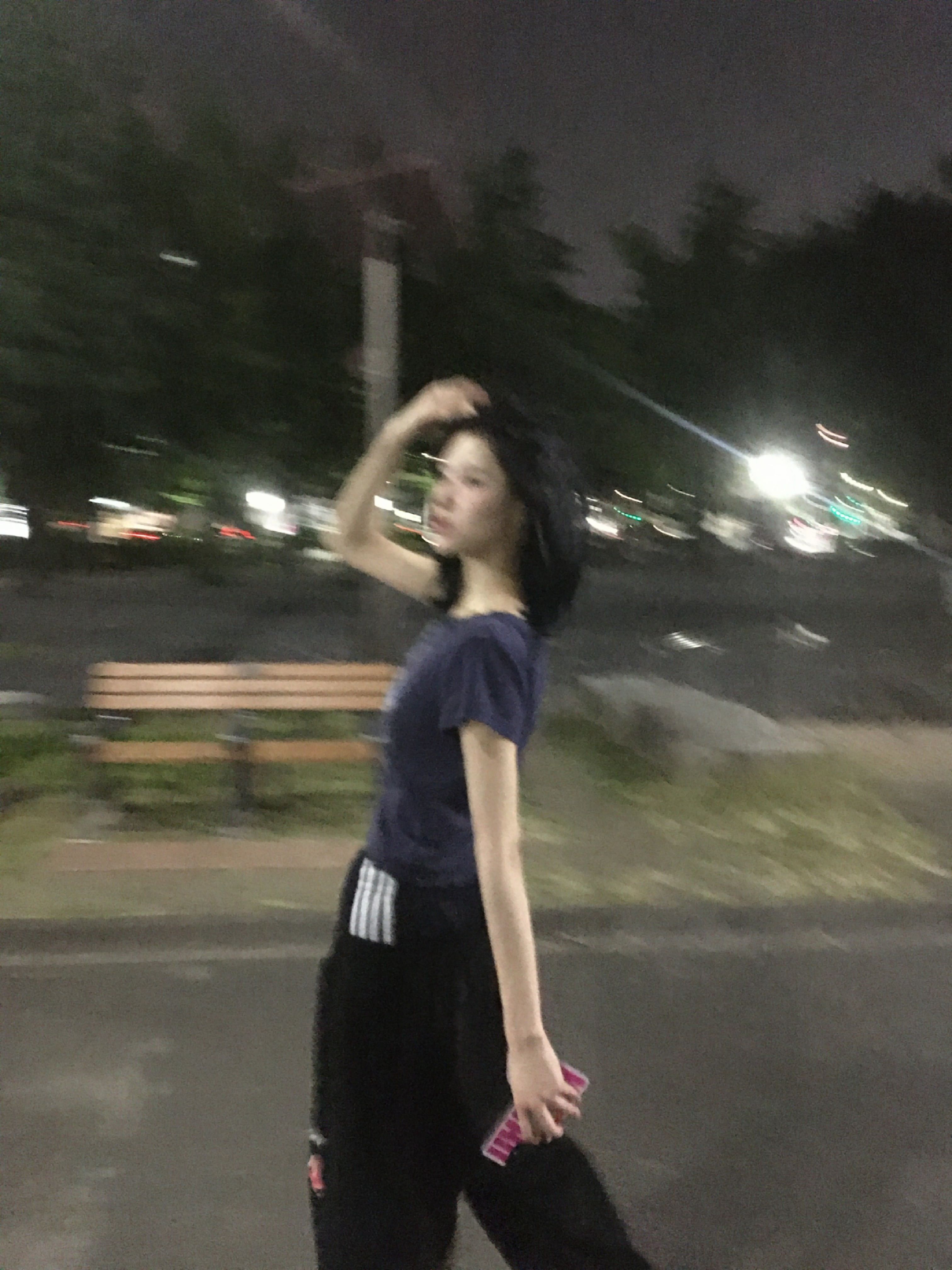 1000185000.jpg