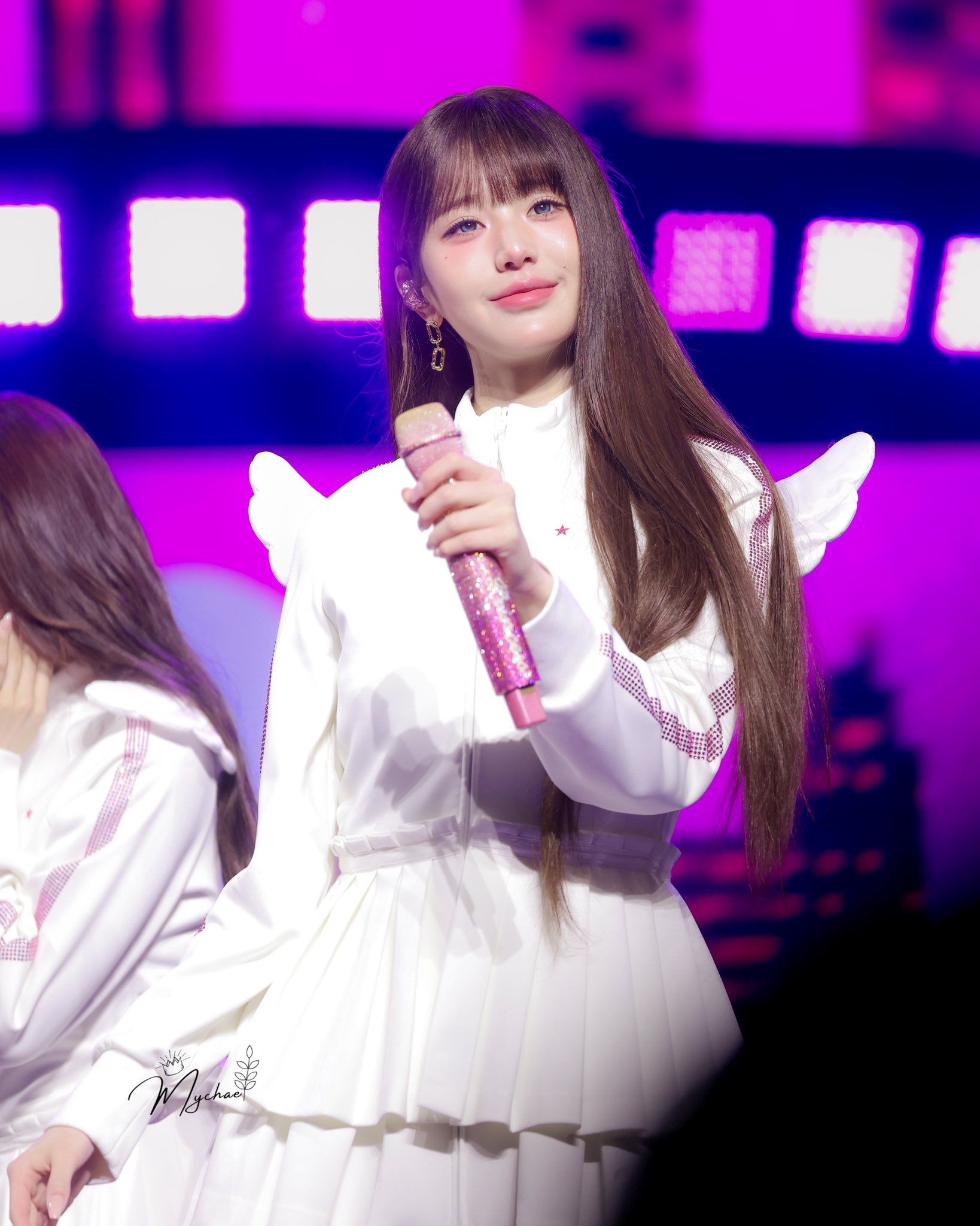 260524 장원영 투 (45).jpg