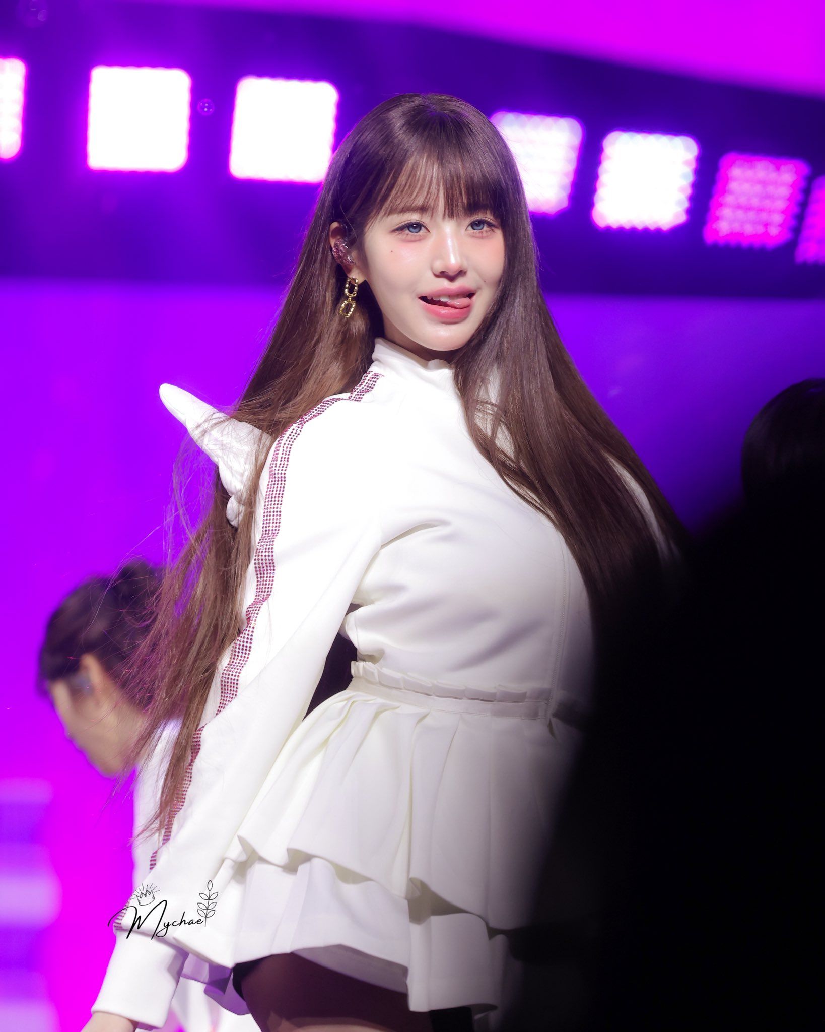 260524 장원영 투 (40).jpg