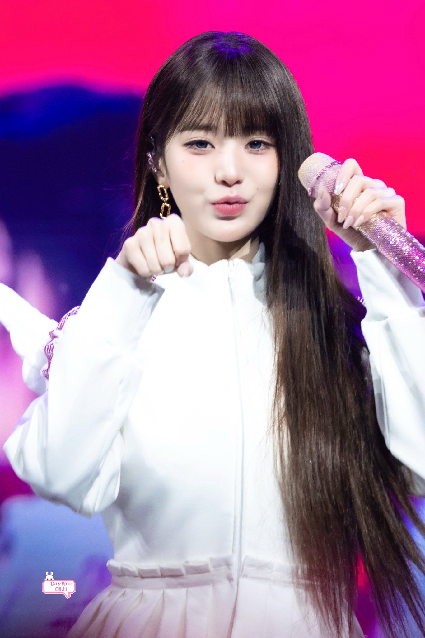 260524 장원영 투 (27).jpg