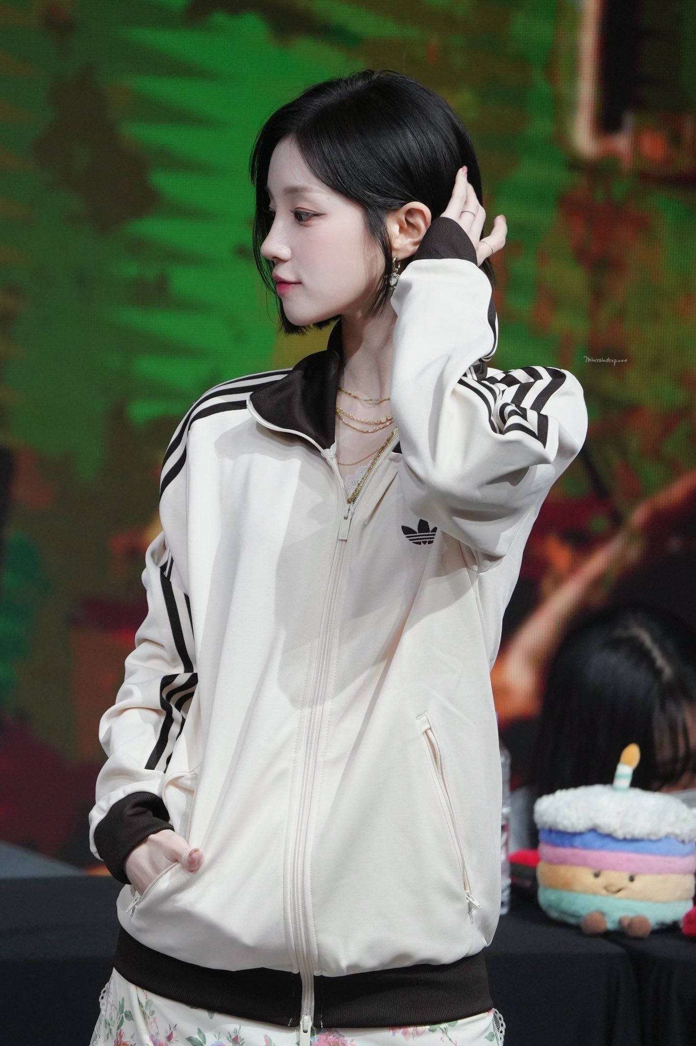 004.jpg