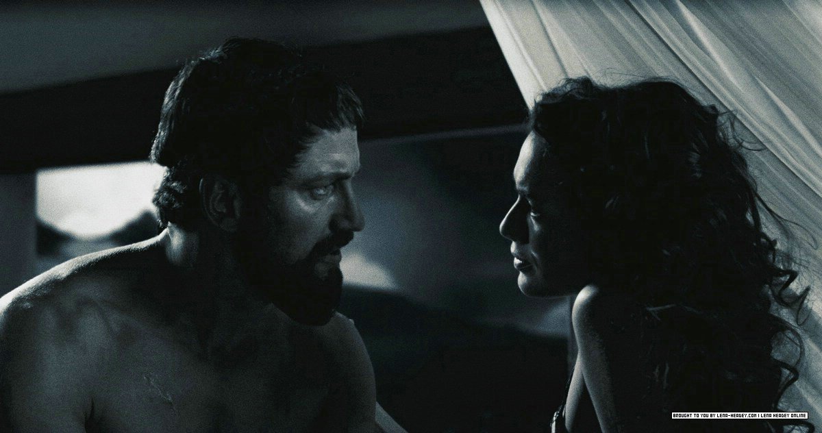 300-Stills_012.jpg