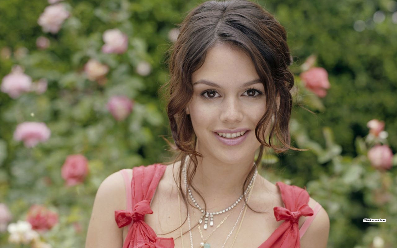 rachel-bilson-1280x800-22713.jpg