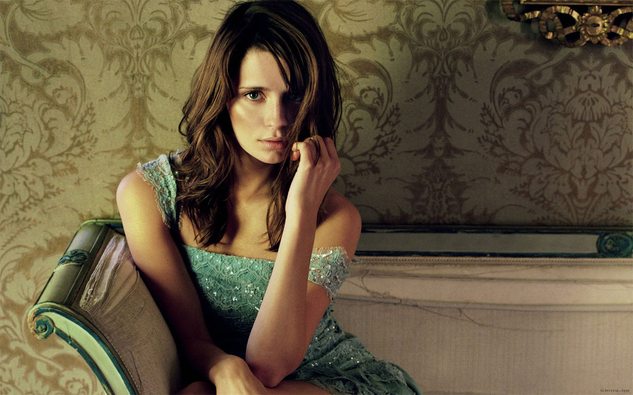 mischa-barton-1280x800-24411.jpg