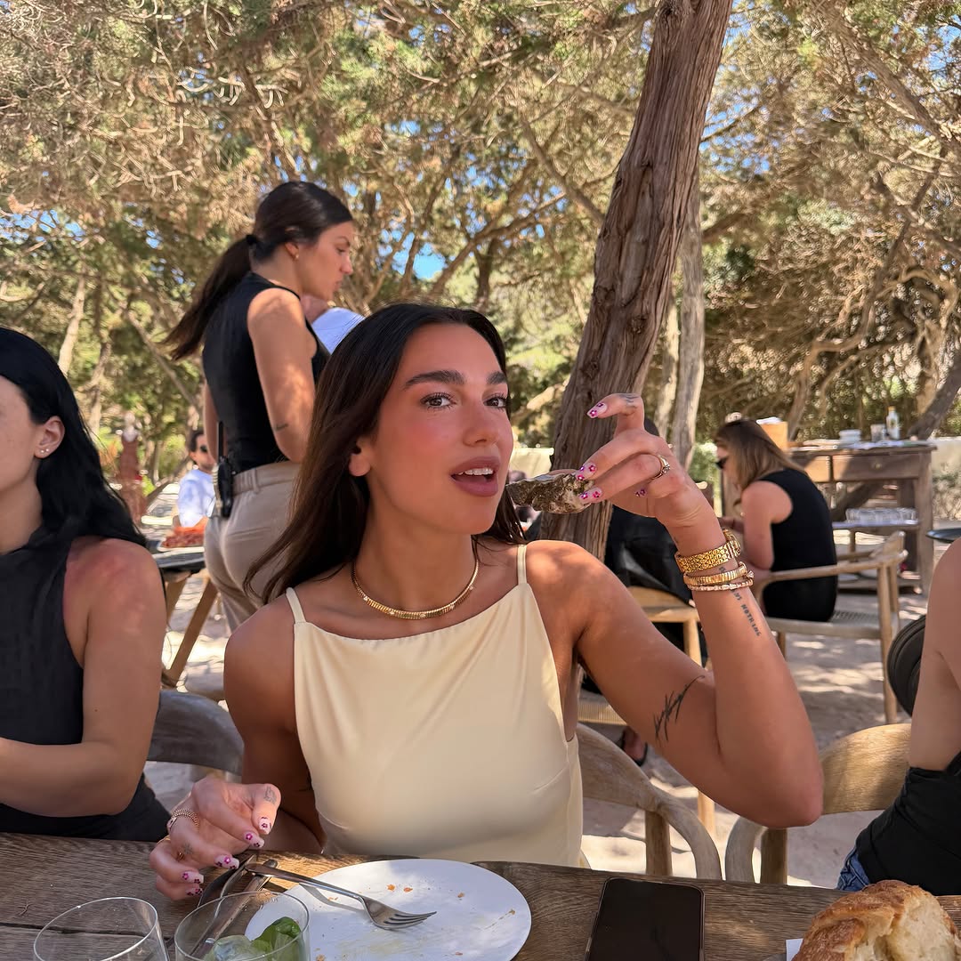 dualipa_13-May-2026(16).jpg
