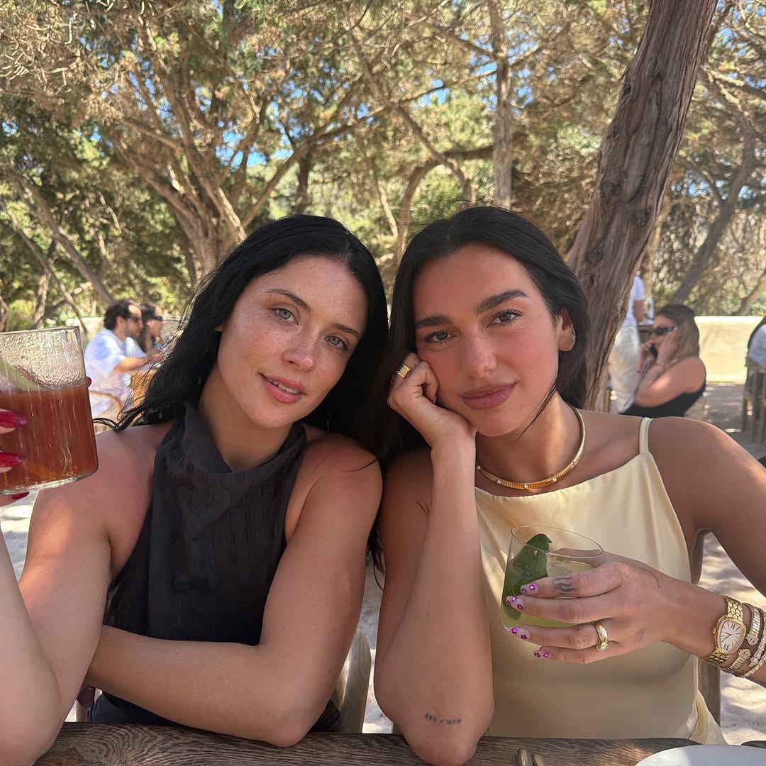 dualipa_13-May-2026(2).jpg