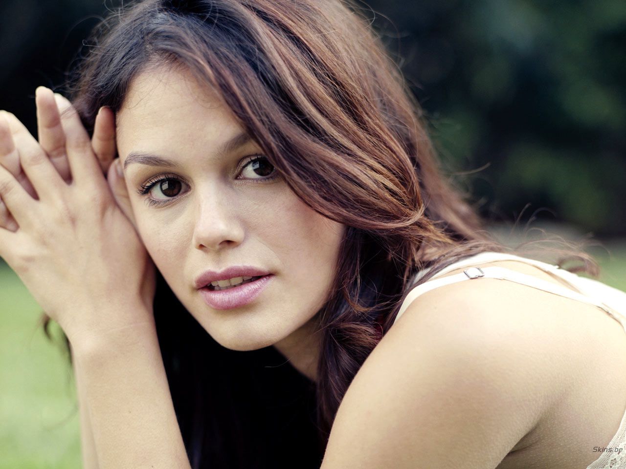 rachel-bilson-1280x960-19416.jpg